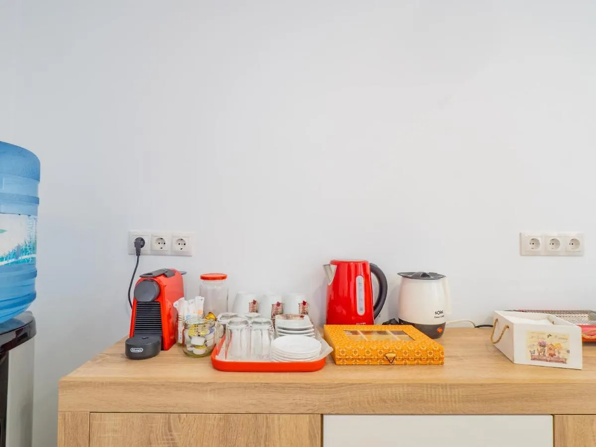 Cubo'S Hostal William'S Sunny 5 With Breakfast Torre de Benagalbon Spain