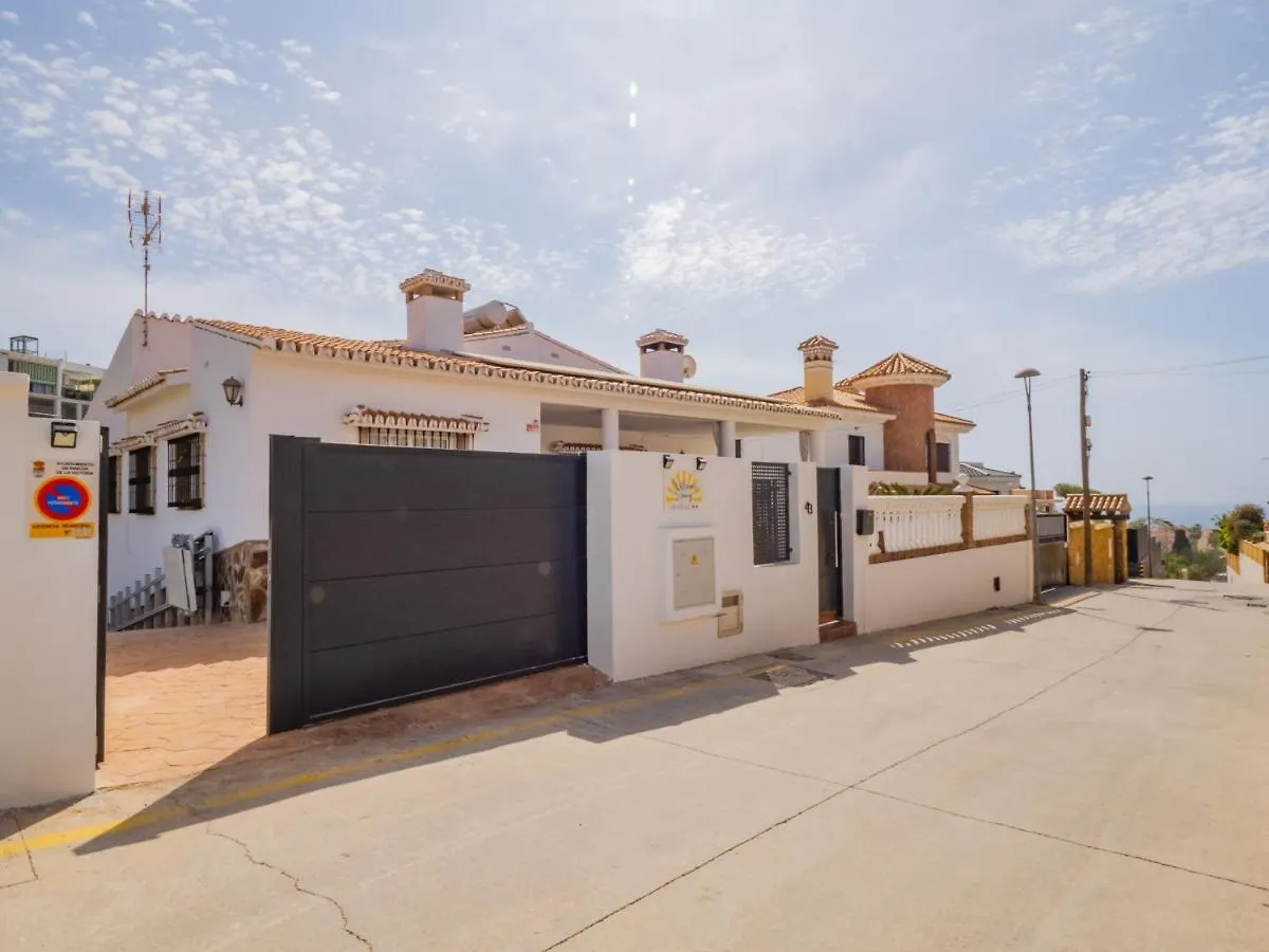 Cubo'S Hostal William'S Sunny 5 With Breakfast Torre de Benagalbon 0*,  Spain