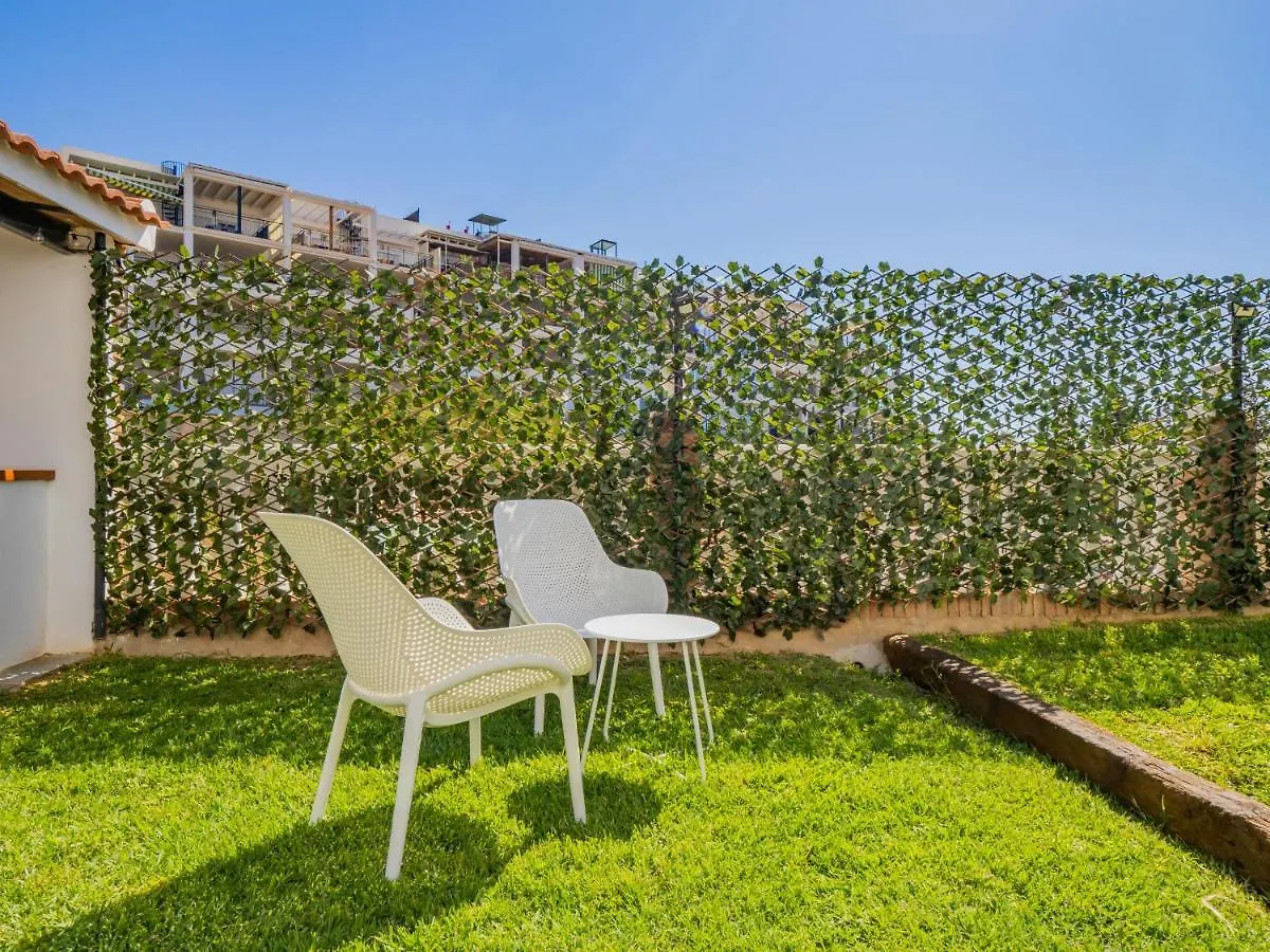 Cubo'S Hostal William'S Sunny 5 With Breakfast Torre de Benagalbon 0*,  Spagna